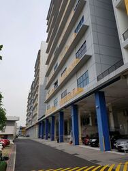 Tradehub 21 (D22), Retail #510804451
